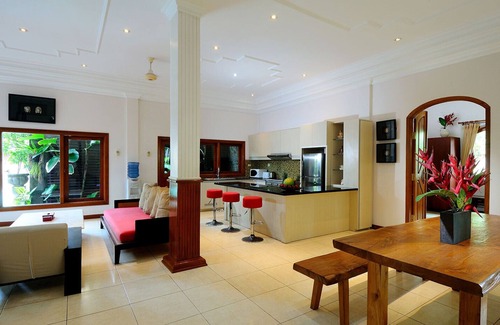 Legian Villa | Villa Mimpi - Legian Beach