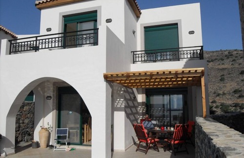 Mavrikiano Villa | VILLA MINOS, Elounda Bay views - Private Pool, near Beach & Shops FREE WI-FI