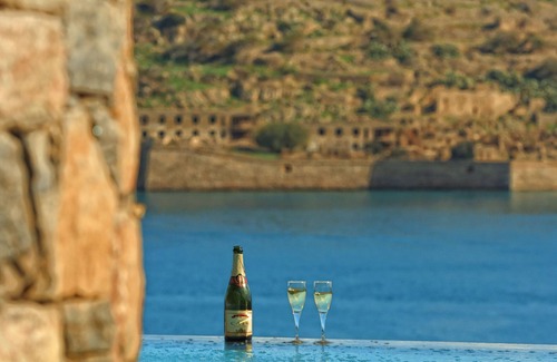Elounda Villa | Villa Mirabello 3 bedroom villa - 200m from the beach