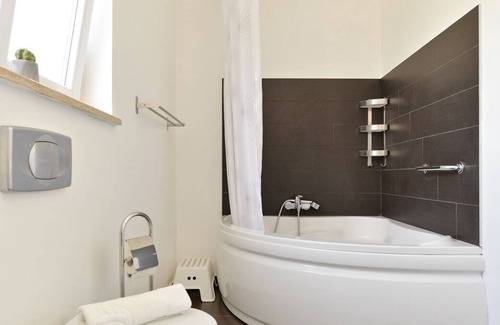 Muzini Villa | Villa Mirjana - Six Bedroom Villa, Sleeps 12