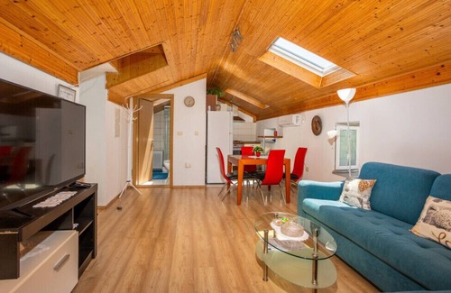Golovik Villa | Villa Mirjana with pool Opatija by Villas Guide