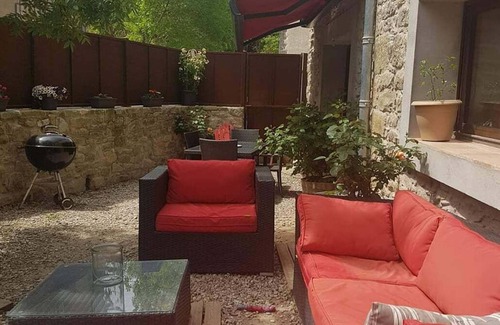 Mas-des-Cours House | Villa Misanid, large family home 15mm from the medieval town of Carcassonne.