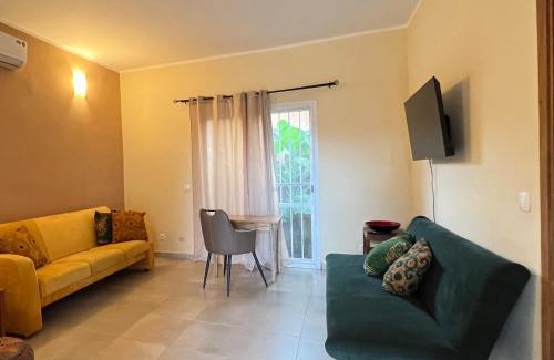 Same Villa | Villa mit Pool in Mbour