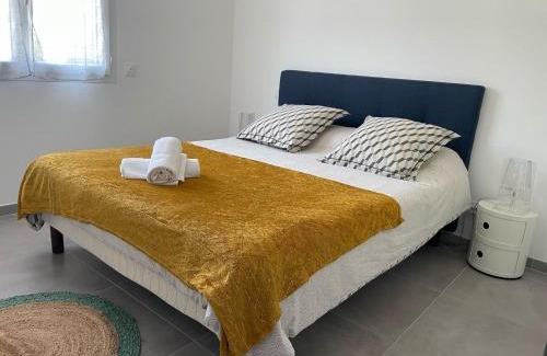 Ghisonaccia House | Villa mitoyenne de standing proche de toutes commodités à Ghisonaccia