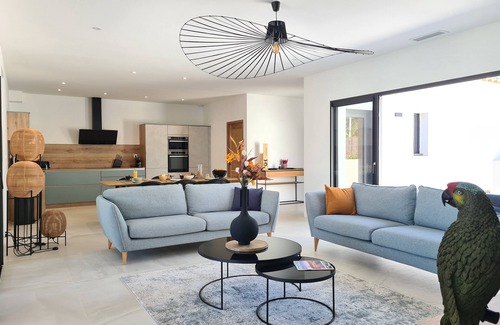 Puget Villa | Villa Moderne au Coeur du Luberon