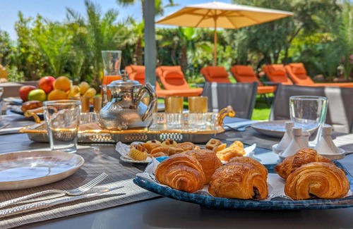 Zaouia Sidi Abdallah Ben Sassi Villa | Villa moderne et luxueuse à Marrakech.