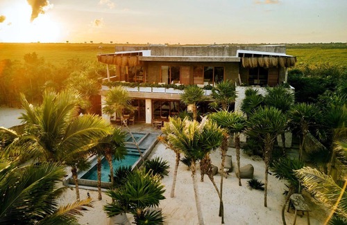 Zona Hotelera Villa | Villa Moloch, Tulum – Beachfront Chef Included