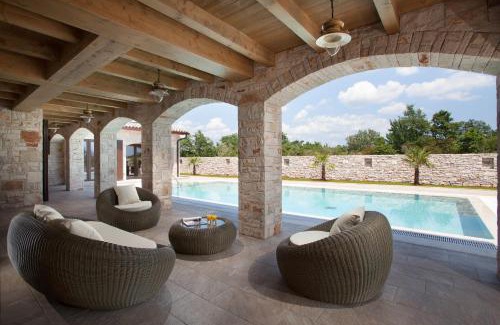 Jursici Villa | Villa Monaco