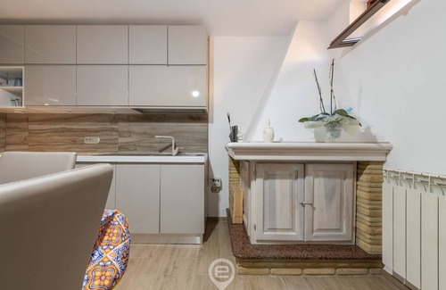 Barega Apartment | Villa Monica