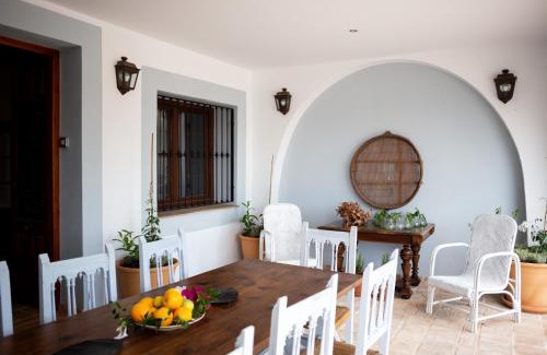 Corbera Villa | Villa Monsalva
