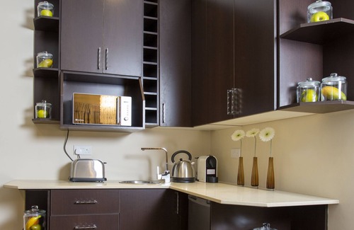 Accra Hotel | Villa Monticello