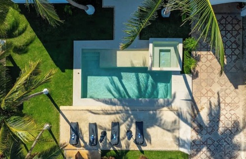Zona Hotelera House | Villa Moriska- Unique Beachfront Villa