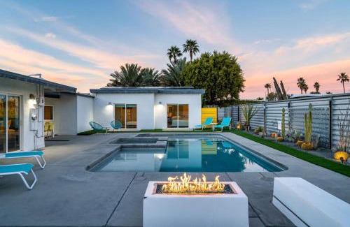 Vista Norte House | Villa Mosaic Vibrant Palm Springs Retreat