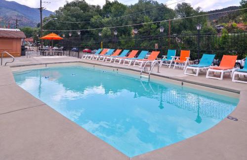 Manitou Springs Historic District Hotel | Villa Motel at Manitou Springs