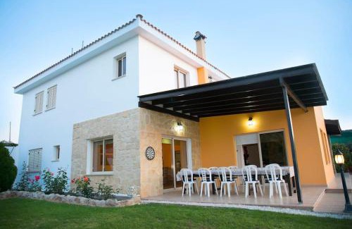Pano Akourdalia House | Villa Mouttali