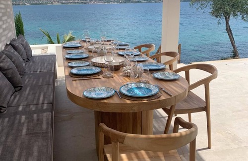 Pogonia Villa | VILLA MULU Your Seafront Sanctuary Awaits