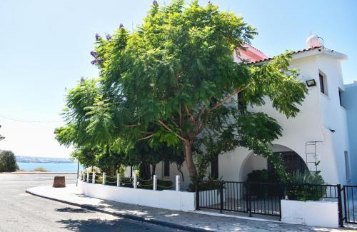 Pegeia Villa | VILLA MYKONOS