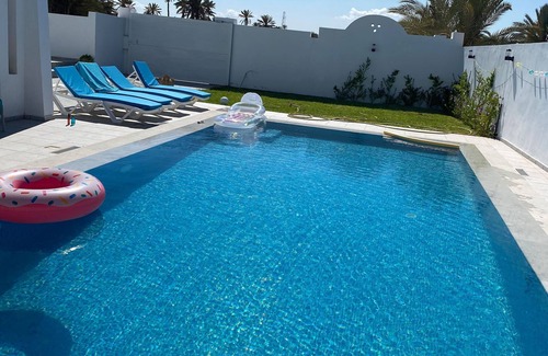 Aghir Villa | Villa Naïra