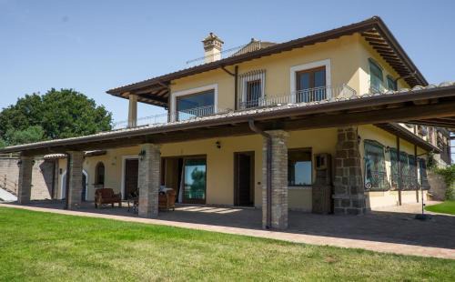 Monterosi Villa | Villa Nadia, with an exclusive swimming pool