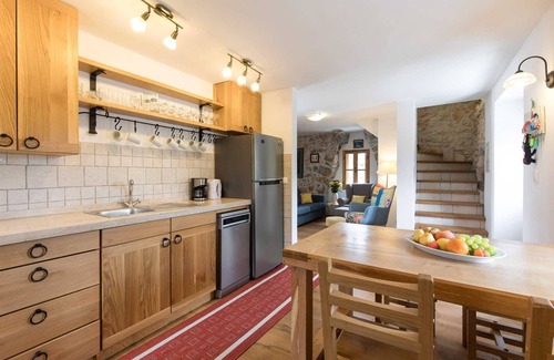 Sveti Ivan Dobrinjski Villa | Villa Nadia with private pool and grill