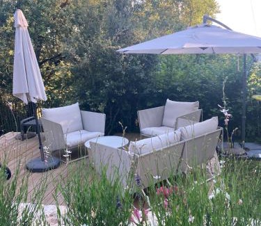 Cazoules Villa | Villa Nakalta