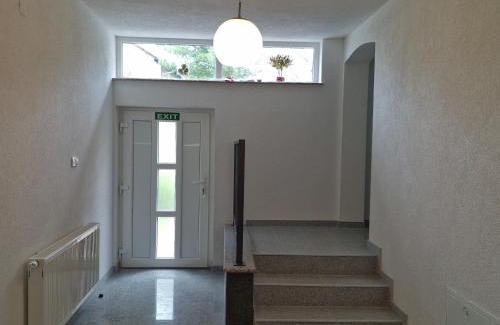 Vrhovine Villa | Villa Natasa near Plitvice for 15 persons