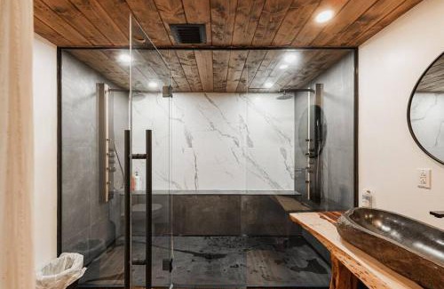 Saint Come Ski Chalet | Villa Nature Luxe Chalet Lake Access Private Spa