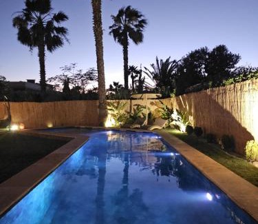 Issen Villa | Villa Naya et sa Piscine chauffée sans vis-à-vis