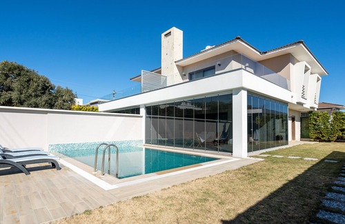 Dalyan Mahallesi House | Villa Near Alibostan Beach in Cesme - AWZ 106