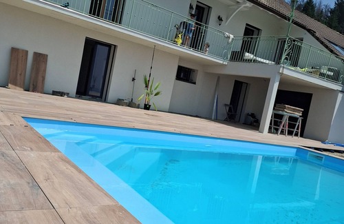 Les Ollieres House | Villa near Annecy with swimming pool