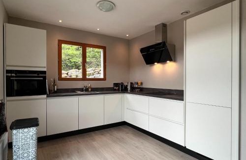 Felines-Minervois Villa | Villa near Carcassonne with Heated Pool