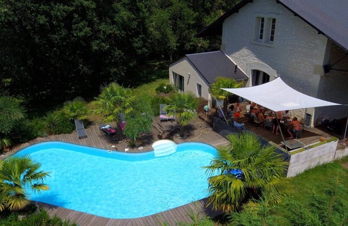 Sazilly Villa | Villa near Chinon for 9 people with heated pool