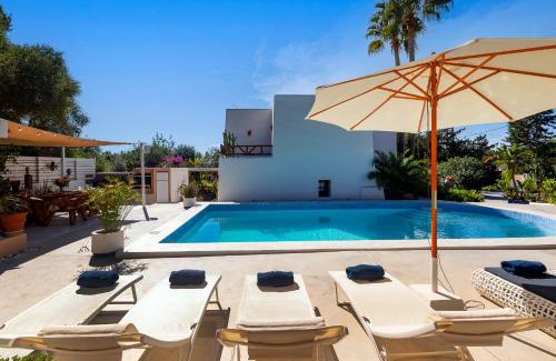 Can Furnet Villa | Villa near Ibiza Town sleeps 11 to 13 guests