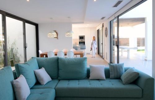 Mas Pinell Villa | Villa near Mas Pinell Beach with Private Pool