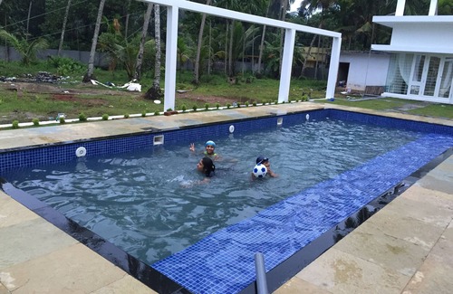 Kodungallur House | Villa near to beach.