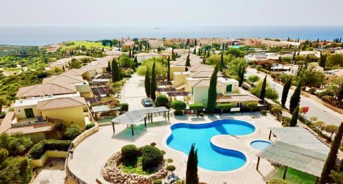Aphrodite Hills Villa | Villa Nefeli - charming townhouse in the heart of Aphrodite Hills Resort