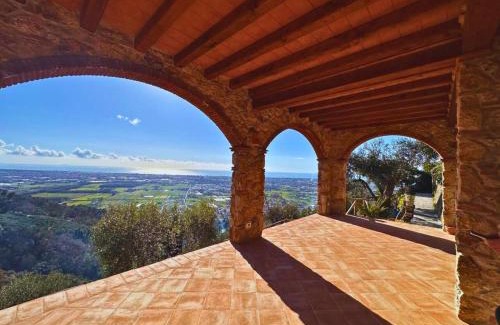 Massarosa Villa | Villa nel Borgo by Nicola Real Estate