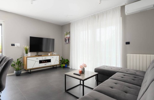 Becici Villa | Villa Nela, completely renovated