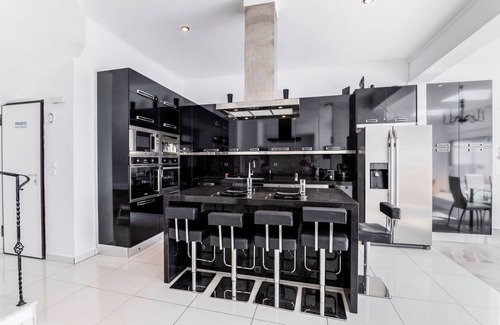 Gennadi Villa | Villa Nepeta - Four Bedroom Villa, Sleeps 11