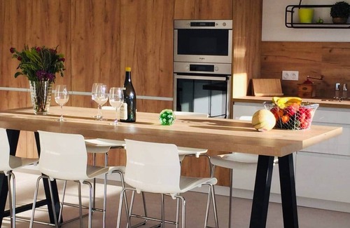 Saint-Maximin House | Villa Neuve Contemporaine SUR LES Hauteurs D'uzes Avec Piscine Chauffee