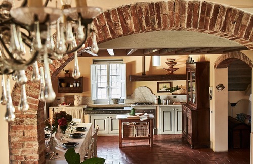 Orentano Villa | Villa Niccolai: Charming Tuscan Villa with Luxury Private Pool & Shading Park