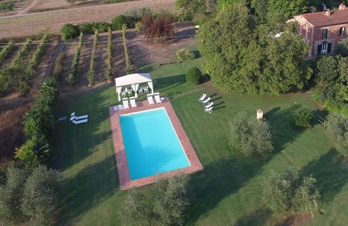 Orentano Villa | Villa Niccolai: Charming Tuscan Villa with Luxury Private Pool & Shading Park