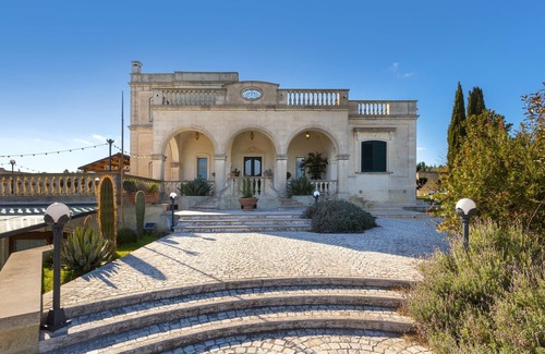 Scorrano Villa | Villa Nicrys by Perle di Puglia