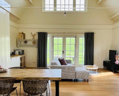 Den Oever House | Villa Nieuwland holiday home