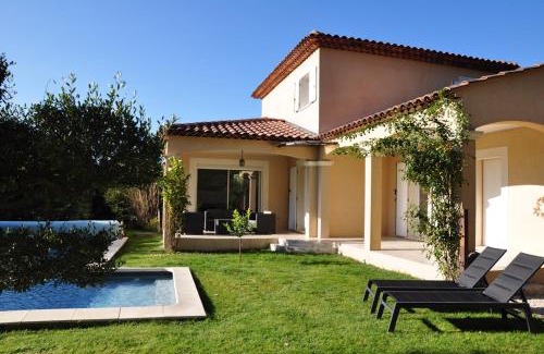 Pertuis Villa | Villa Noa Pertuis