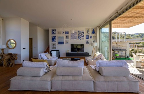 Zonza Villa | Villa NOLLA, fully air-conditioned, heated pool close to beaches