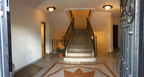 Dornberk Apartment | Villa Nona, Flat 3 with swimming pool