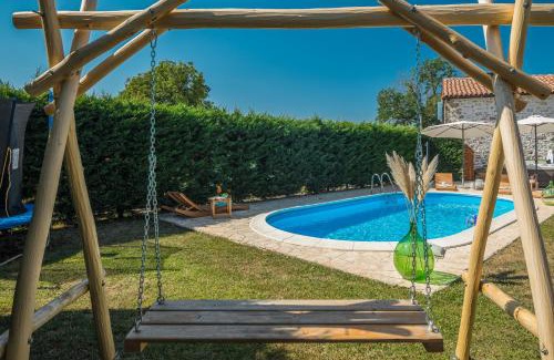 Diklici House | Villa Nonni-romantic stone house