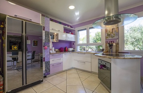 Vitrolles Villa | Villa Noria - This holiday home with private pool and 3 bedrooms is a little paradise near Marseille