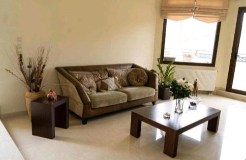 Soroni Villa | Villa Nostra- Cars Included